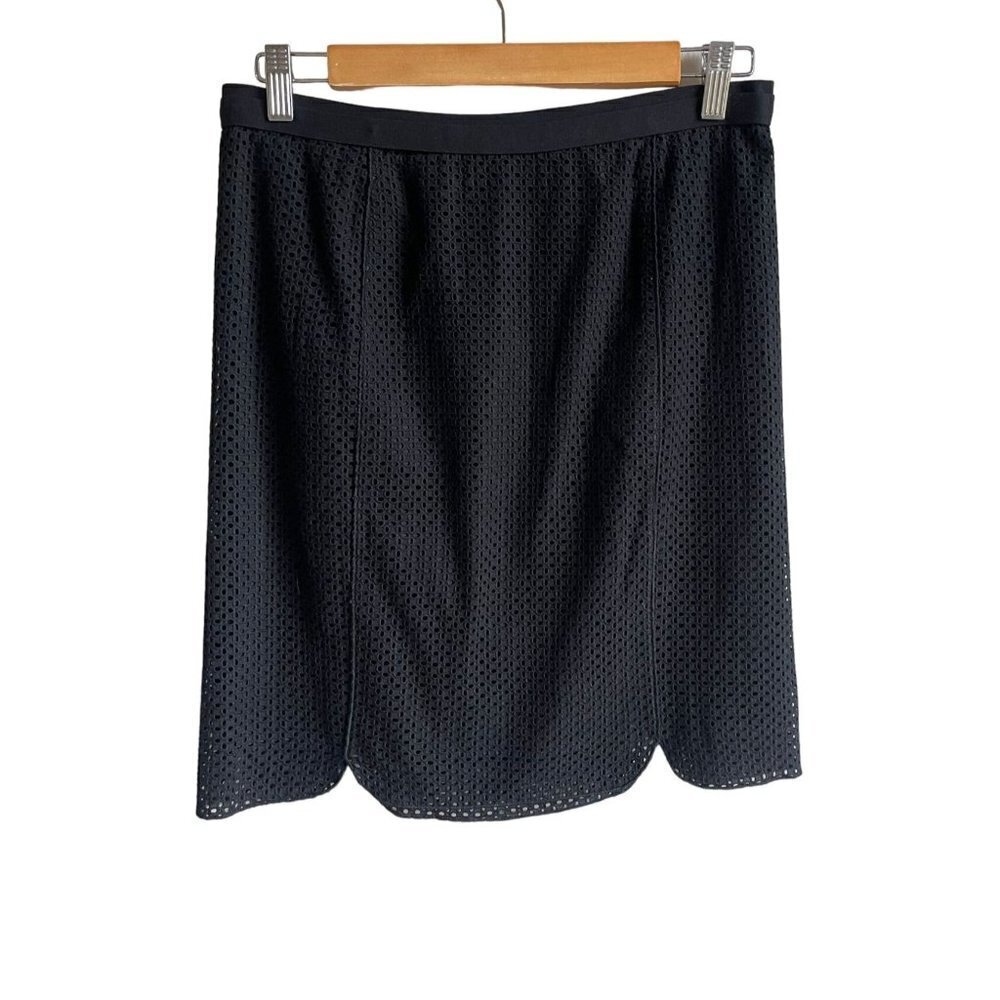 Elie Tahari Classic Black Eyelet Pencil Skirt US 6 Fully Lined Zip Back Casual